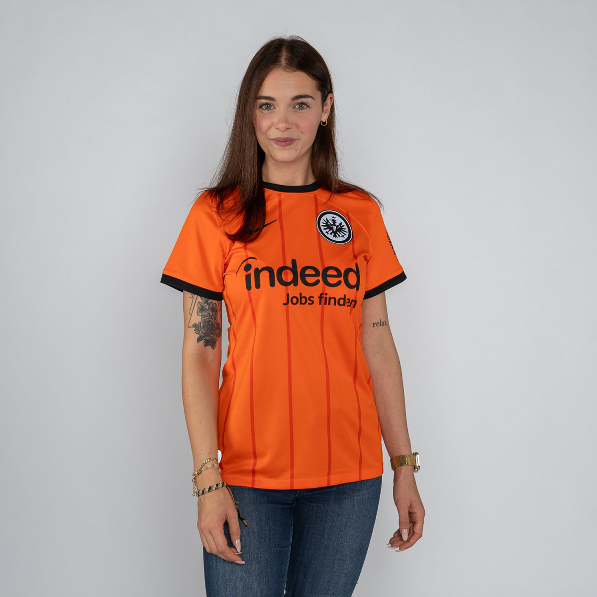 Eintracht Kits Shop – damen trikot ausweich 24 das ausweichtrikot der saison 202425 für damen – rode Trikots für echte Eintracht-Fans