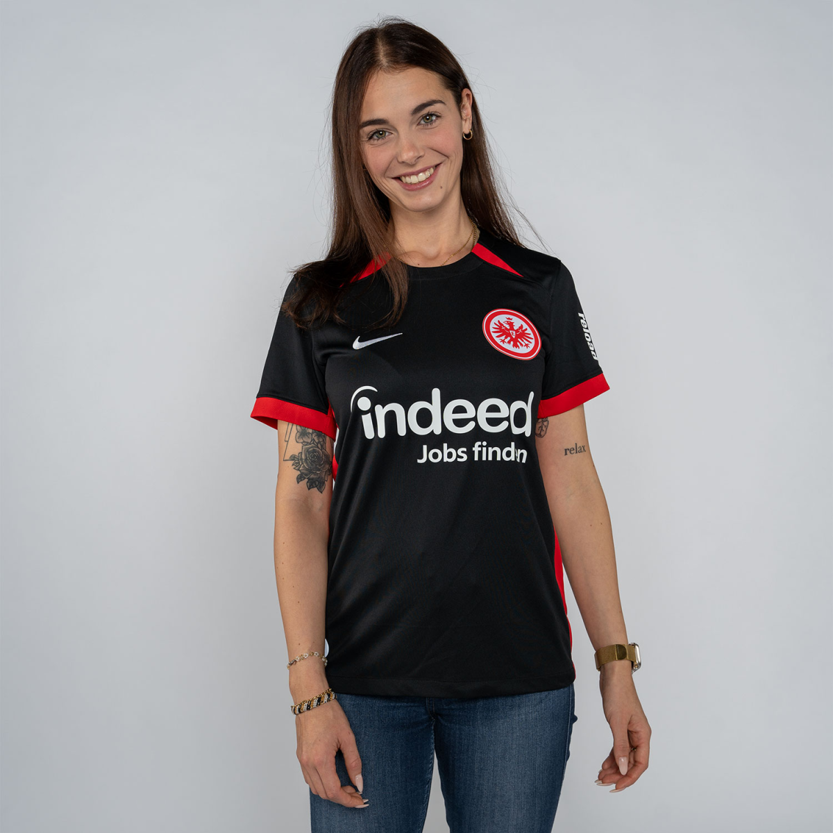 Eintracht Frankfurt FC Shop – damen trikot auswärts 24 das auswärtstrikot der saison 202425 für damen – matanoviĆ für echte Fans