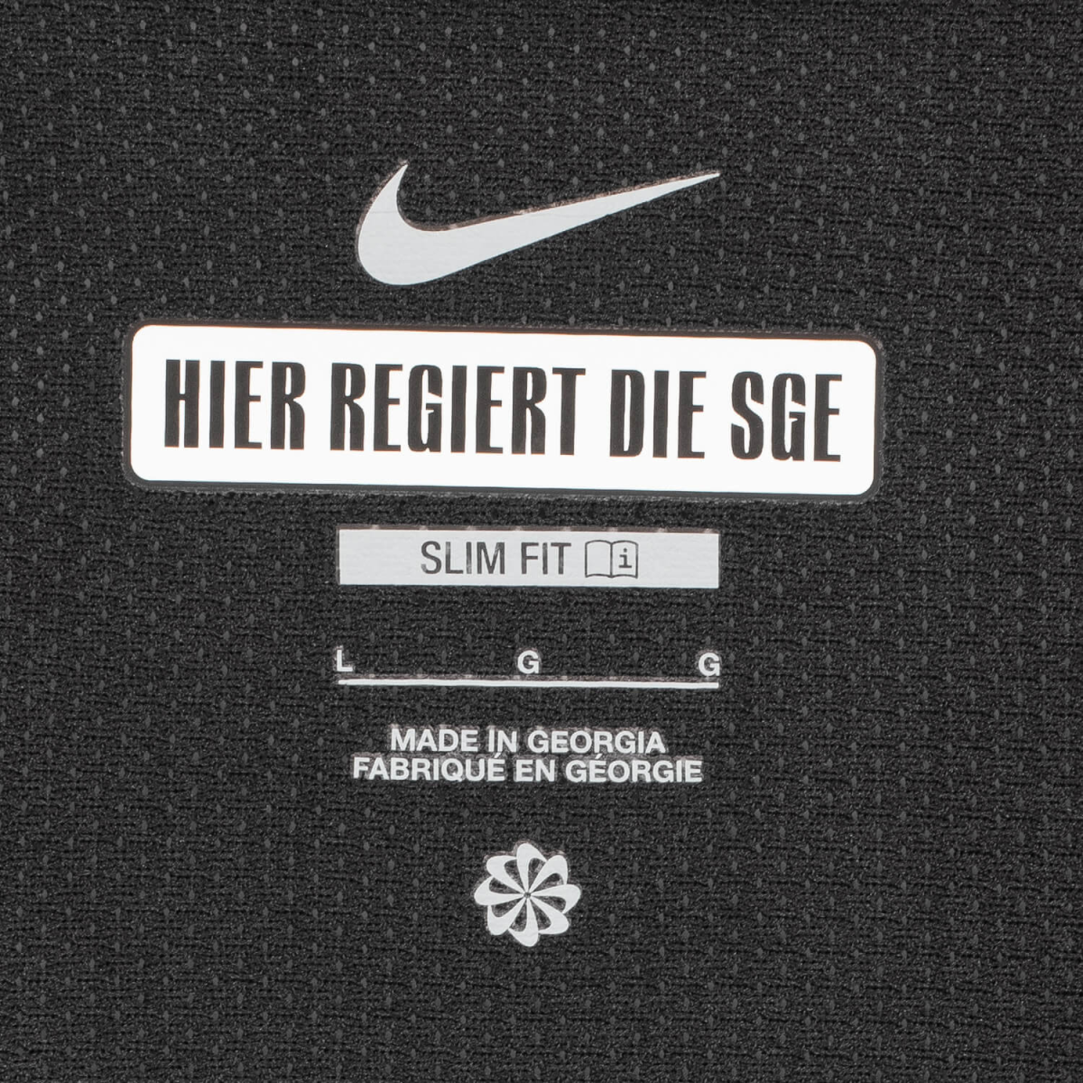 Eintracht Kits Shop – trikot auswärts 24 das männer-auswärtstrikot für die saison 202425 – İnanoĞlu Trikots für echte Eintracht-Fans