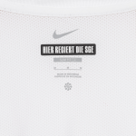 Eintracht Kits Shop – trikot esport 24 das trikot der esports mannschaft 202425 – kohler Trikots für echte Eintracht-Fans