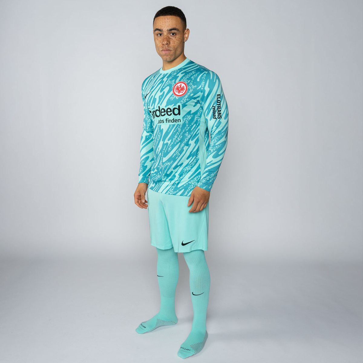 Eintracht Kits Shop – trikothose torwart 24 passend zum torwarttrikot der saison 202425 Trikots für echte Eintracht-Fans